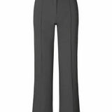Migliora il tuo stile autunnale con i pantaloni chic a gamba larga da donna di AMY