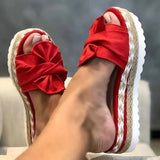Beatitudine scarlatta | Sandali estivi chic con adorabile dettaglio fiocco per l'estate